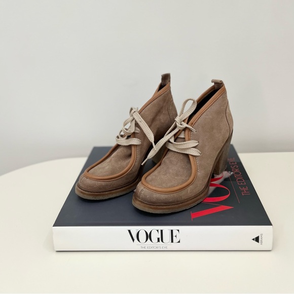 WOMEN’S TAN LEATHER ÁMSTERDAM RUBBER HEELED ÁMSTERDAM LOAFER BOOTIES W/ LACES - Picture 3 of 9